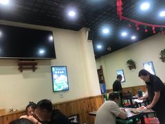 大堂-小两口锦州烧烤·脆皮油边(依云北郡店)