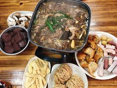 -三叔牛杂火锅店(三淮大街15号店)
