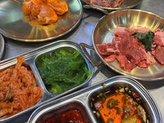 -哈哈碳都·牛肋条无限自助烤肉(台江万达店)