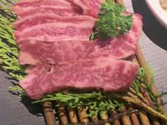 -草家酱蟹炭火烤肉店(珲春南路二店)