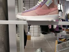 -NIKE KICKS LOUNGE体验店(北京新中关店)