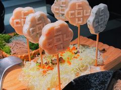 -湊湊火锅·茶憩(杭州湖滨银泰in77店)