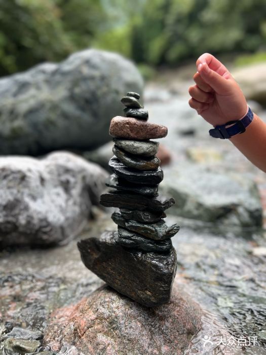 西岭雪山大飞水景区图片