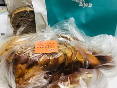 -Dough&Joe团憩(瑞虹天地月亮湾店)