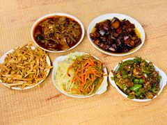 -十一街苍蝇馆子转经消江湖菜(九眼桥十一街店)
