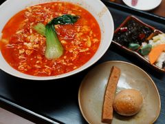 番茄鸡蛋面-顺溜·手工刀削面·黑金店(铜锣湾店)