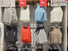 -优衣库(南京建邺万达广场店)