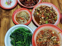 -老三样·美食研究中心(世贸路店)