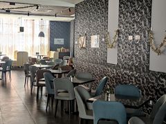 -昆明朗威酒店(昆明站火车站双桥夜市风情街店)