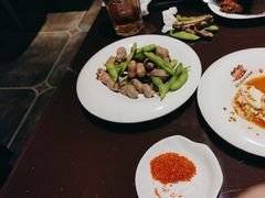 -三个大叔烤羊肉串·歌手驻唱·碳烤鲜肉(西三旗店)