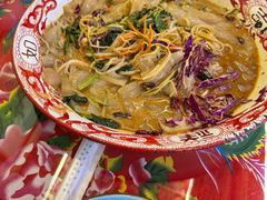 -闯关东东北农家菜(崂山石老人店)