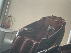 -奔驰上海利星(七宝店)