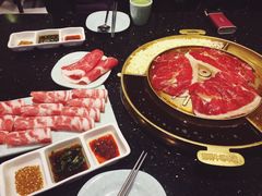 -猪啊牛呀羊啊铜盘烤肉(正大广场店)