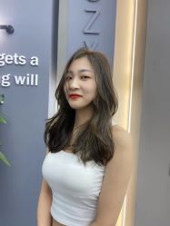 -妃格美发沙龙·烫发·染发