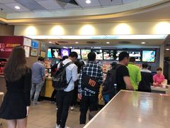 -麦当劳(华融店)