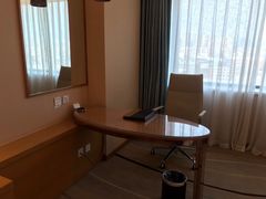 -海创大连科技交流中心(海事大学地铁站店)