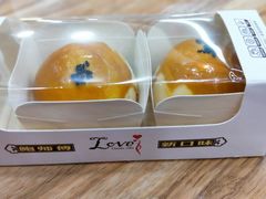 莲蓉蛋黄酥-鲍师傅糕点(春熙路店)
