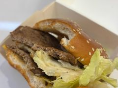 -麦当劳(金山红星美凯龙DT店)