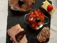 -火车头法国西餐厅