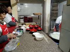 -张阿三馄饨店
