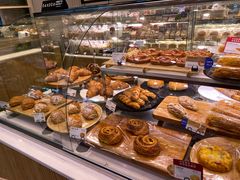 -巴黎贝甜(华堂新辰汇店)