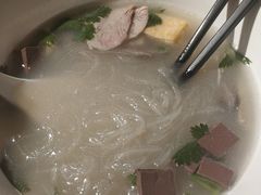 -苓记南京鸭血粉丝.皮肚面(县东巷店)