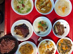 -蓝田九大碗民俗食府(蓝田店)