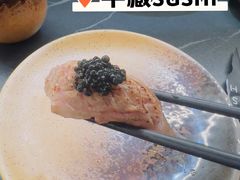 鱼子酱和牛寿司-Sushi Hanzo半藏(天环广场店)