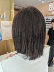-一東造型烫发染发