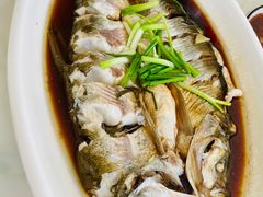 -七的湖·晚芳亭·阳澄湖农家菜·大闸蟹(莲花岛店)