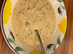 传统口味蘑菇浓汤-萨莉亚意式餐厅(金隅嘉品mall店)