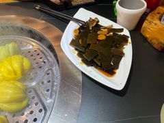 -锅老头海鲜铁锅炖