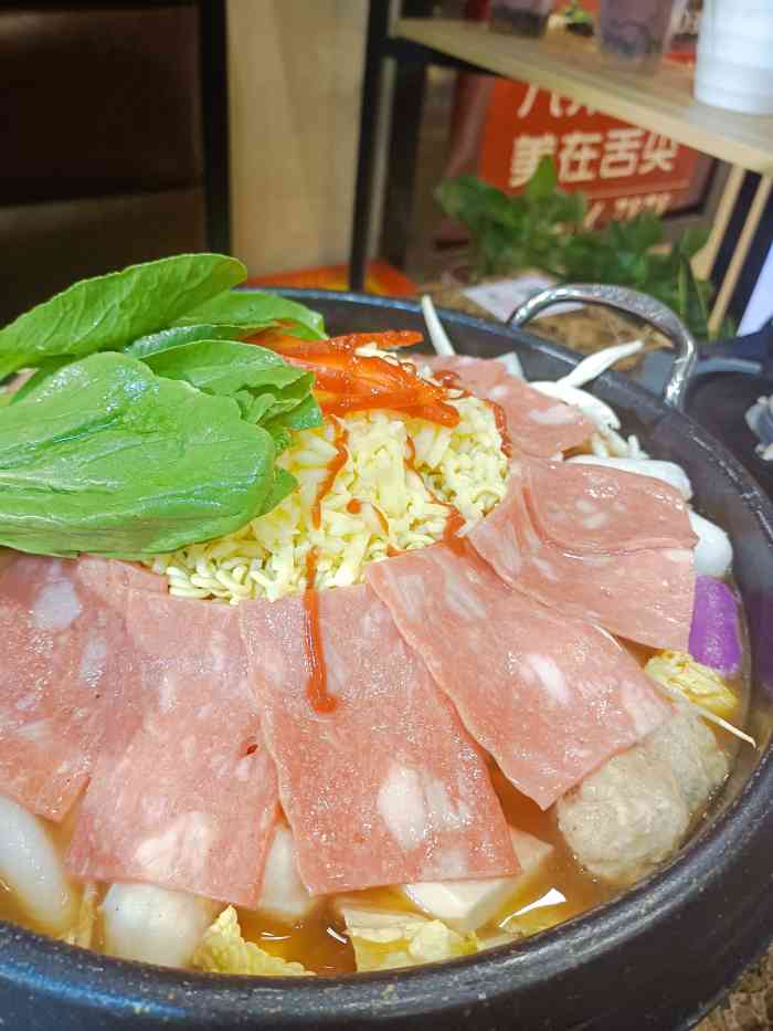 青瓦台烤肉火锅(柯桥聚银时代店)-"突然想吃部队锅,团了一个双人套餐.