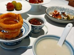 豆汁儿焦圈-四季民福烤鸭店(外滩外白渡桥店)