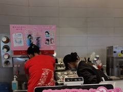 -DQ·蛋糕·冰淇淋(湖景东路店)