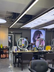 -藤野造型烫发染发