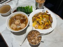招牌叉烧葱花滑蛋饭-深仔记茶餐厅(亚士厘道店)
