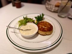 招牌蟹肉饼-Wolfgang’s Steakhouse 沃夫冈牛排馆(上海白玉兰广场店)