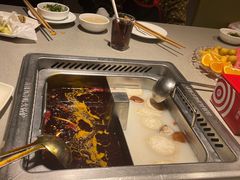 -海底捞火锅(银泰中心店)