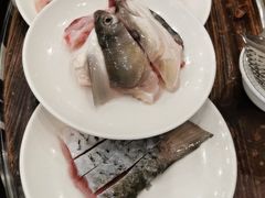 -正能量脆肉鲩火锅