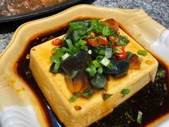 -山里屯铁锅炖(哈尔滨中央大街店)