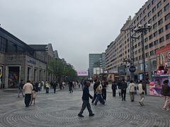 -杭州湖滨银泰in77