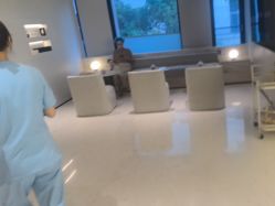 -上海时光整形外科医院