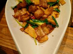 -云海肴·汽锅鸡·云南菜(天山百盛优客店)