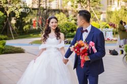 -予白婚纱礼服馆