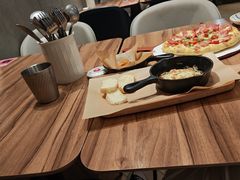 -必胜客(滨江店)