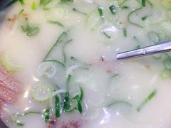 -神仙雪浓汤(明洞店)