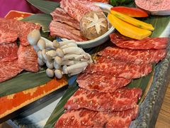 -炼火烤肉店