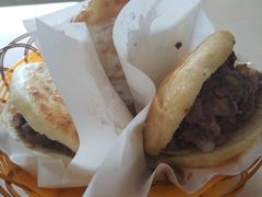 -闫家驴肉老店(华电一校店)