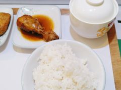 -老乡鸡(上海白玉兰广场店)